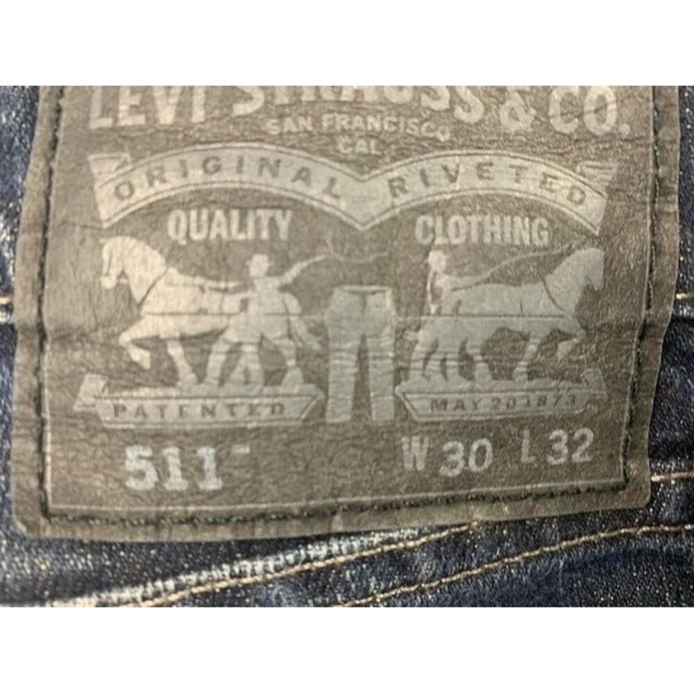Levi 511 Size 30x32 Mens Jeans Stretch Straight Leg Dark Wash (Actual Inseam 31)